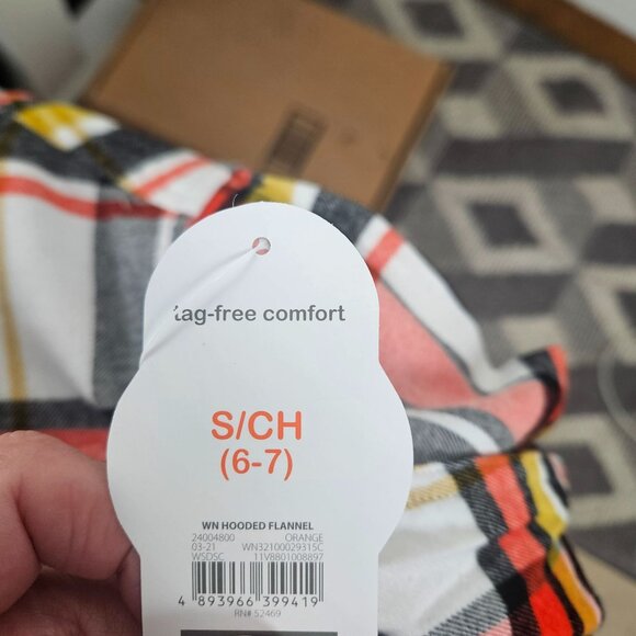 Boys Size Small (6-7) Plaid Hooded Flannel Shirt Chest Pocket Button Up School - Picture 7 of 8